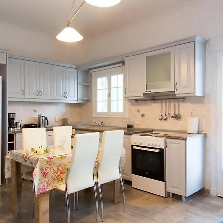 Holiday home Houses With Balcony And Garden *